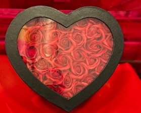 Red Rose Heart Presentation Box